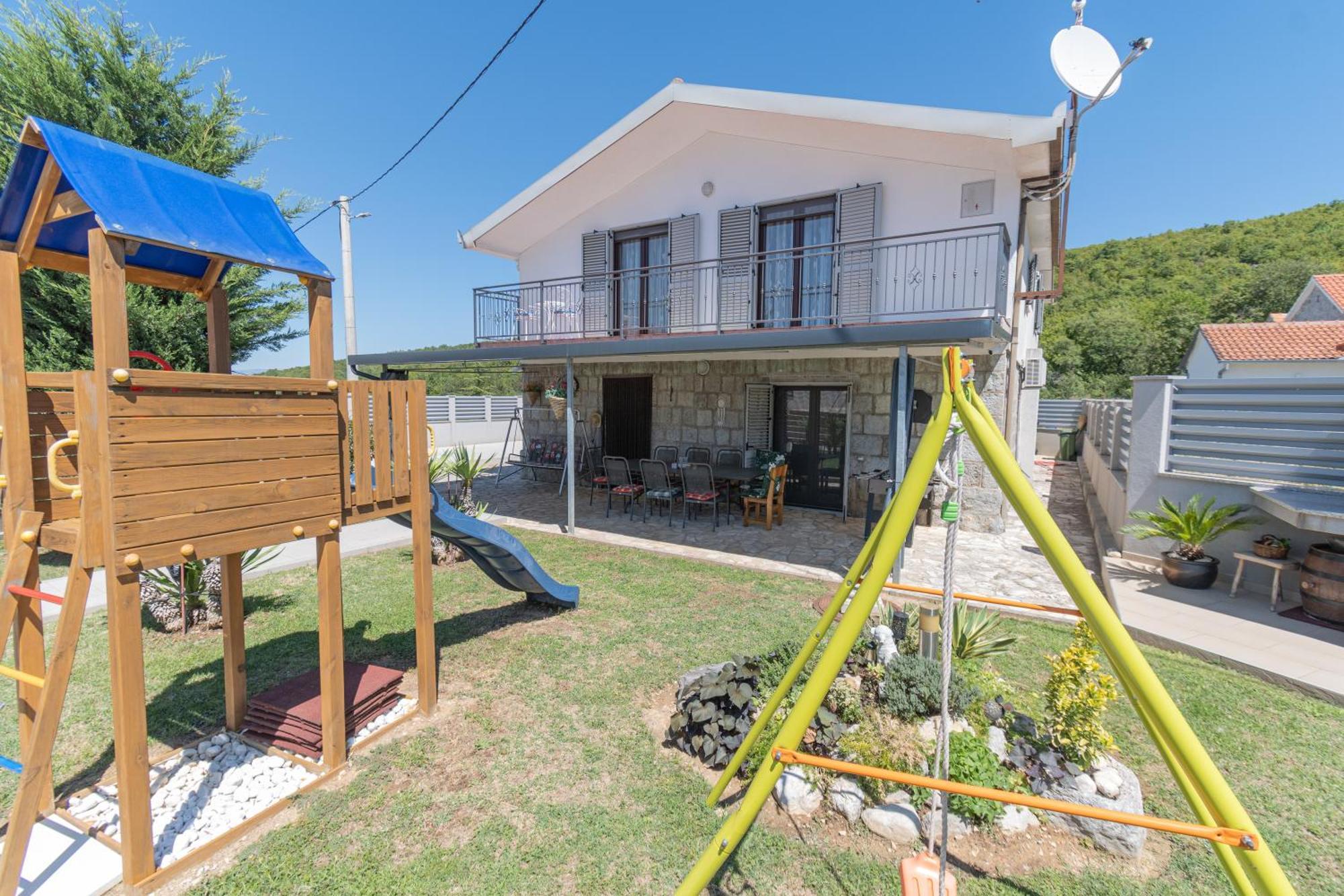 Spacious Villa For 10 With A Big Private Pool Trilj Exterior foto